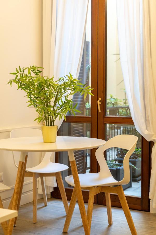Mama House Hotell Milano Eksteriør bilde