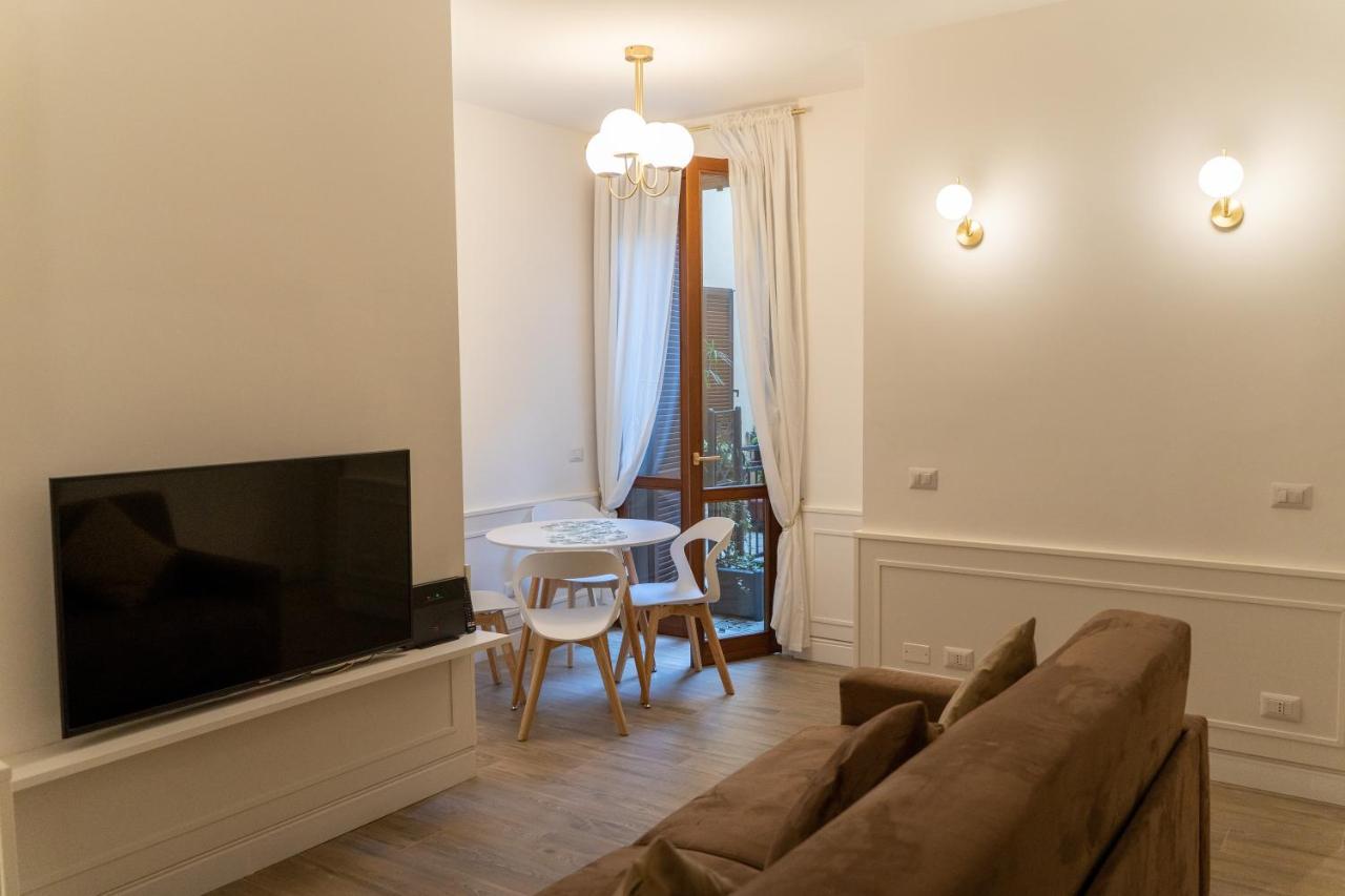 Mama House Hotell Milano Eksteriør bilde