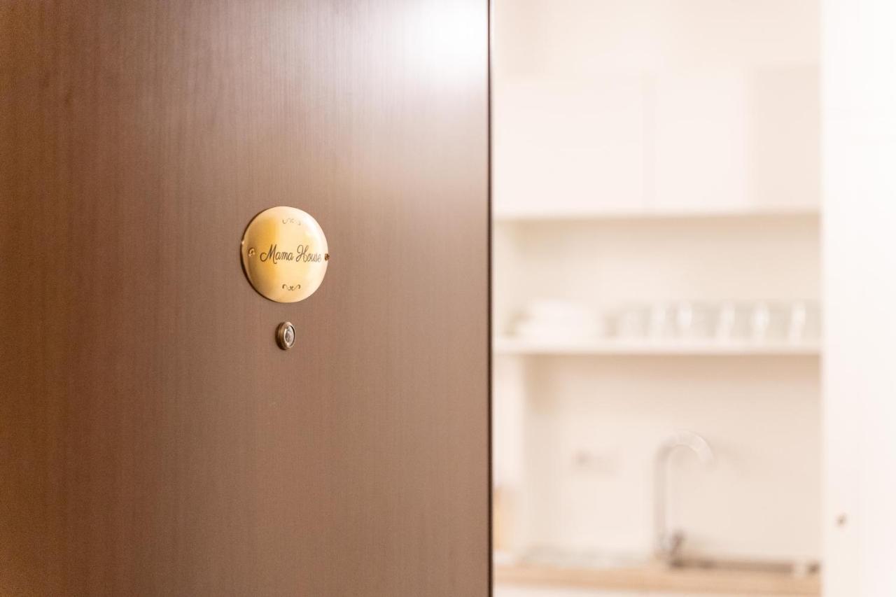 Mama House Hotell Milano Eksteriør bilde